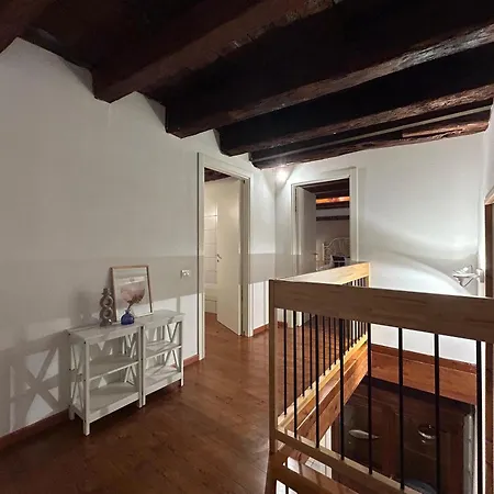 公寓 Casa Ersilia 卡利亚里